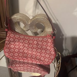 Child’s Nine West hand bag